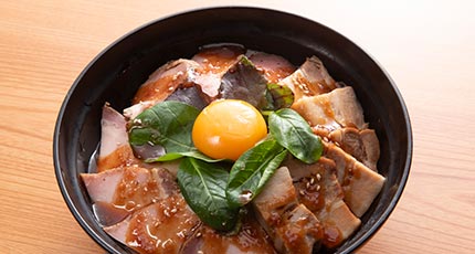 豚角煮とローストポーク丼ランチ
